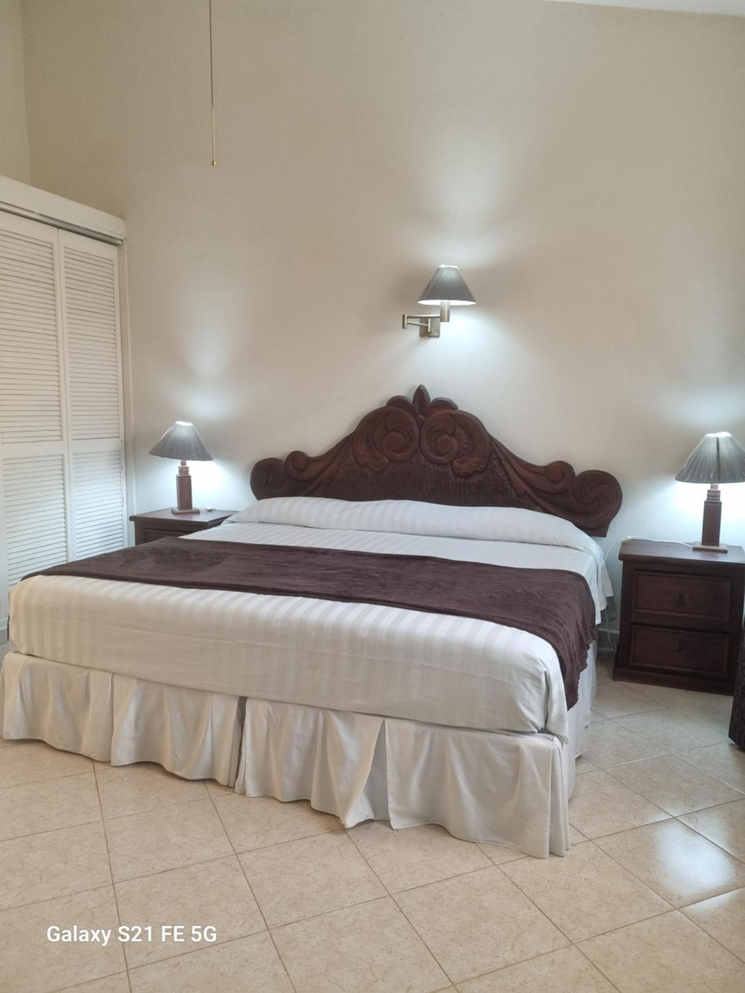 Delfin B&B La Cruz de Huanacaxtle Exterior photo