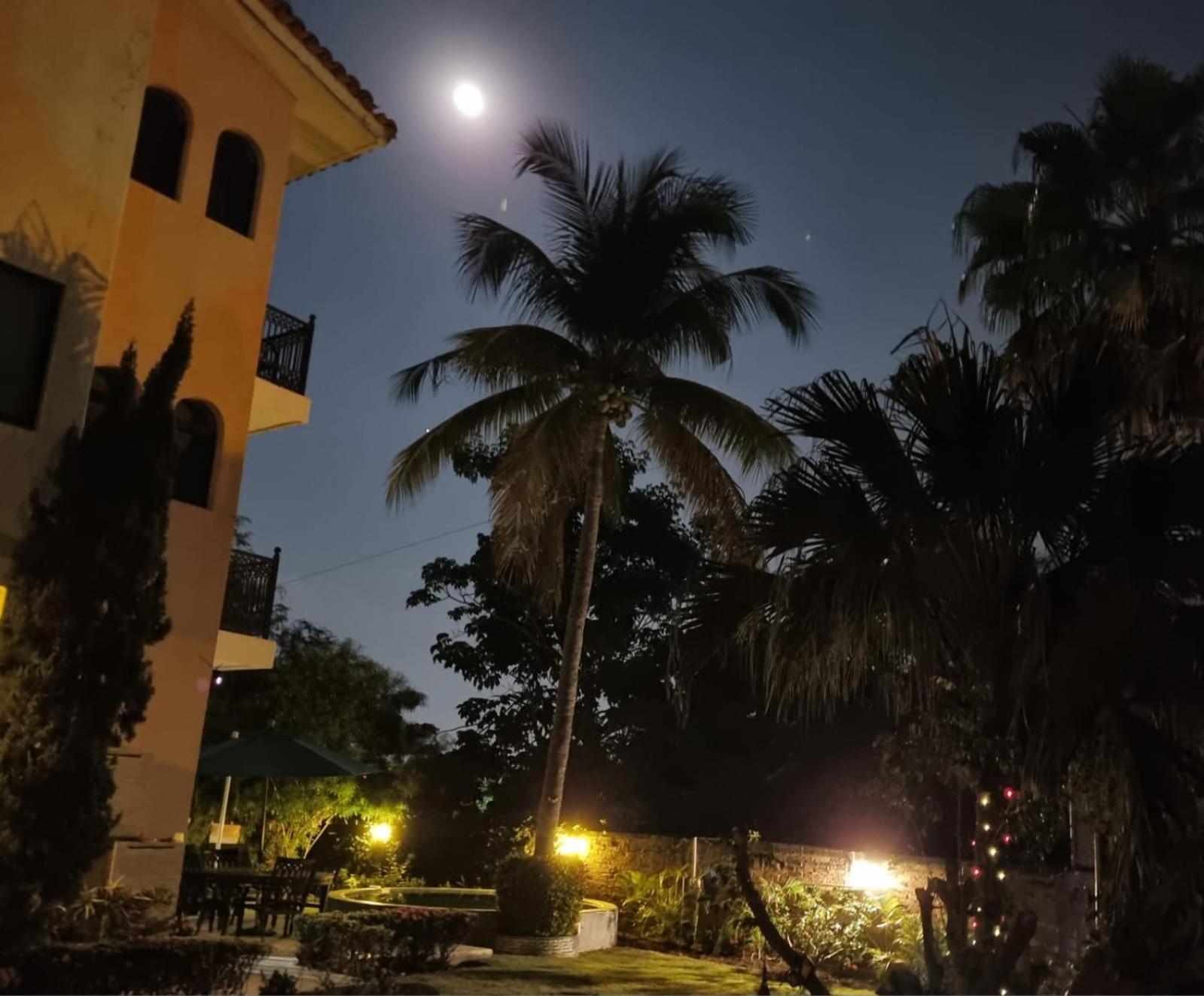 Delfin B&B La Cruz de Huanacaxtle Exterior photo