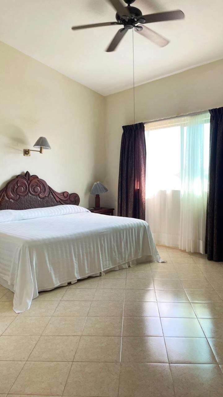 Delfin B&B La Cruz de Huanacaxtle Exterior photo